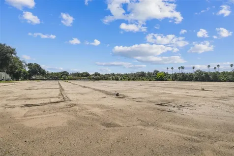 1715 W Sam Allen Road Plant City FL 33565