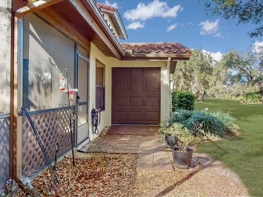 157 Coventry Circle Haines City FL 33844