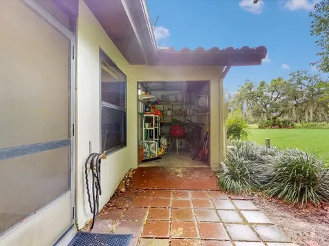 157 Coventry Circle Haines City FL 33844