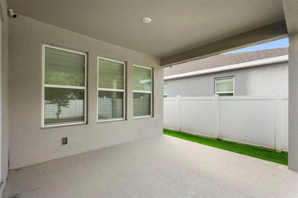 1590 Barberry Drive Kissimmee FL 34744