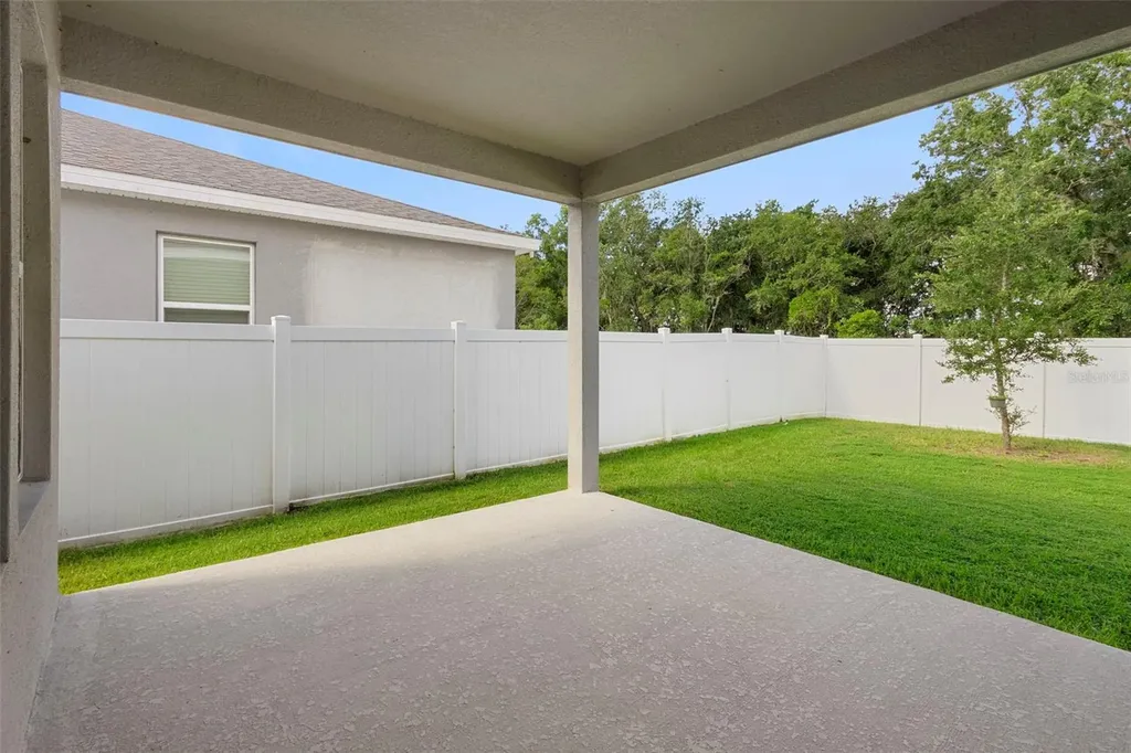 1590 Barberry Drive Kissimmee FL 34744