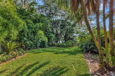 1105 Lake Nettie Drive Eustis FL 32726