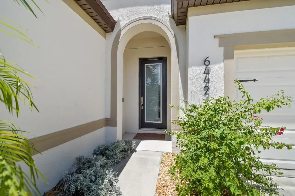 6442 Maiden Sea Drive Apollo Beach FL 33572