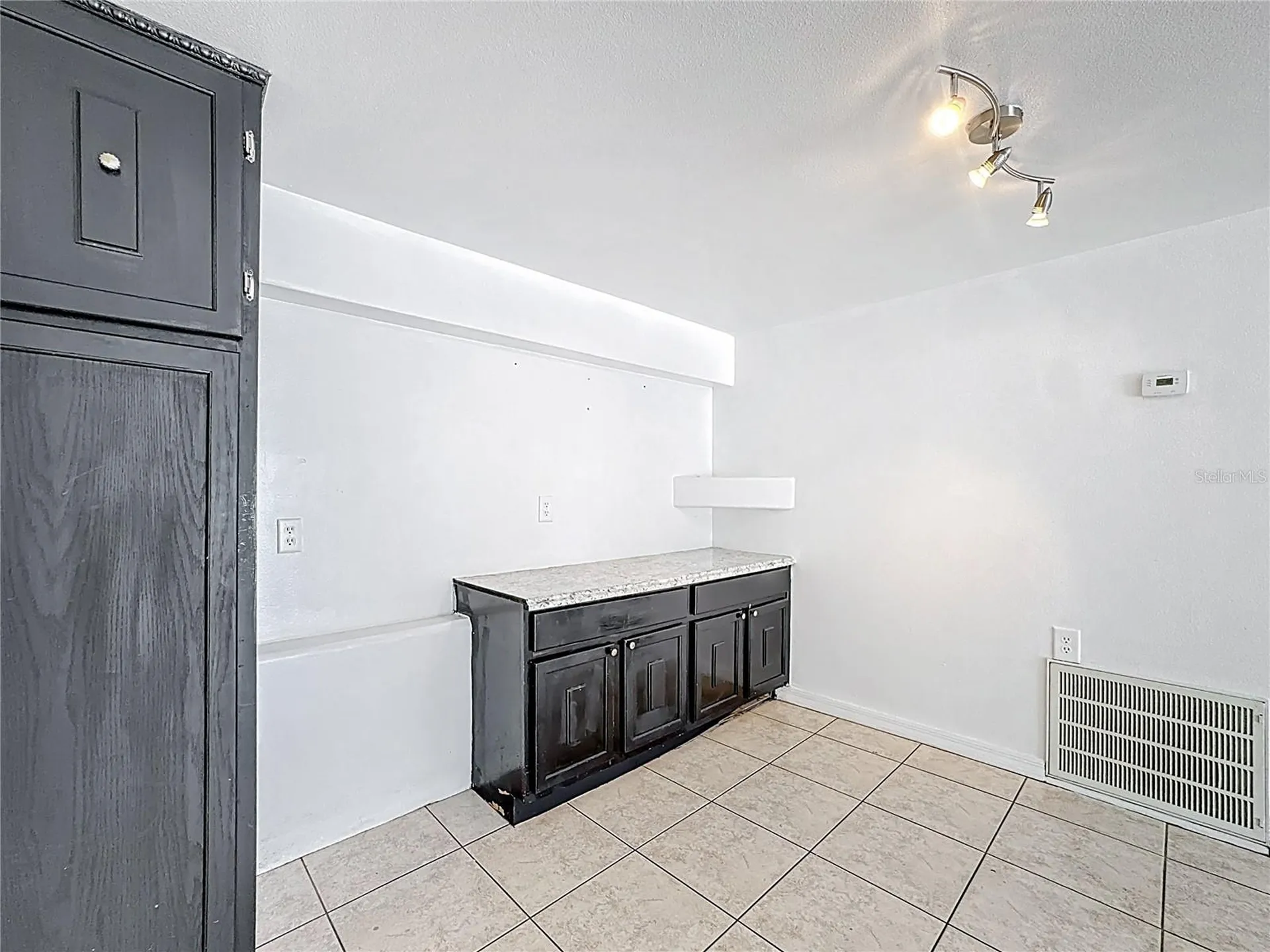 5977 Village Circle South Orlando FL 32822
