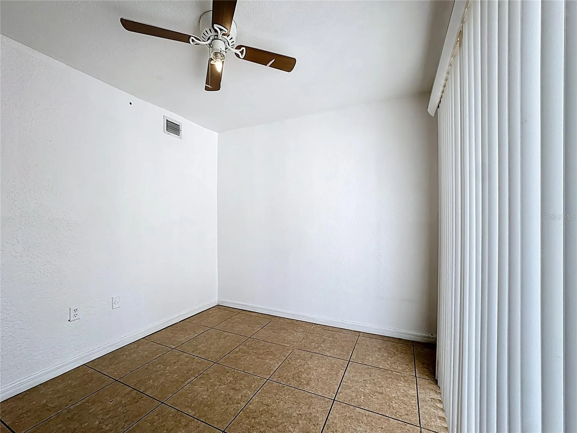 5977 Village Circle South Orlando FL 32822