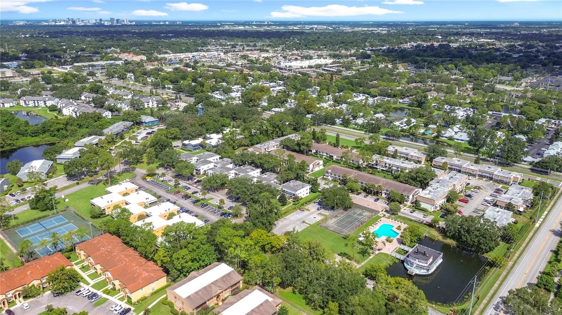 5977 Village Circle South Orlando FL 32822