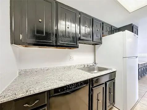 5977 Village Circle South Orlando FL 32822