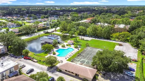 5977 Village Circle South Orlando FL 32822