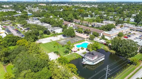 5977 Village Circle South Orlando FL 32822