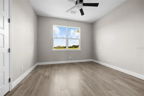 8715 NW 18th Circle Ocala FL 34475