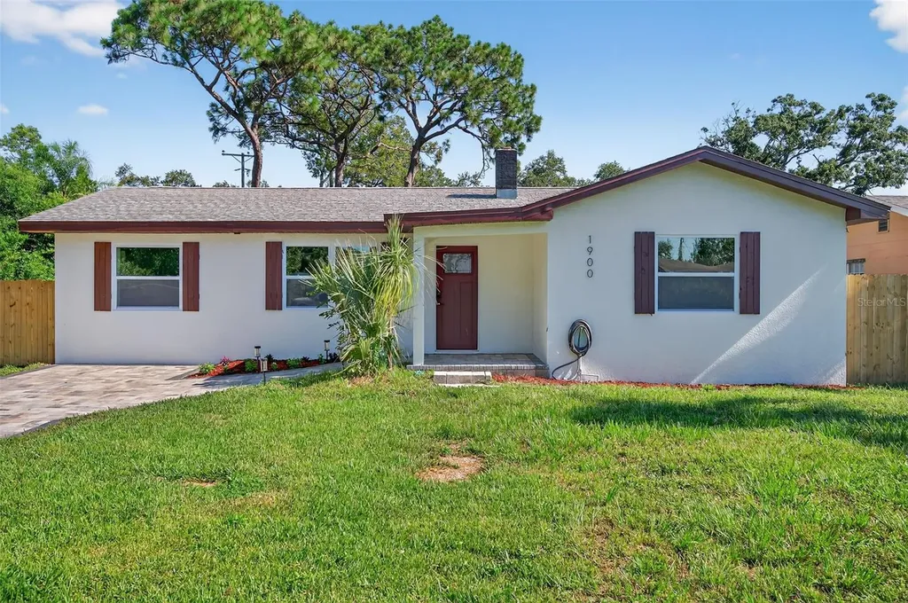 1900 Harding Street Clearwater FL 33765