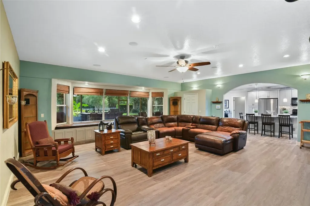 35126 William Lane Eustis FL 32736