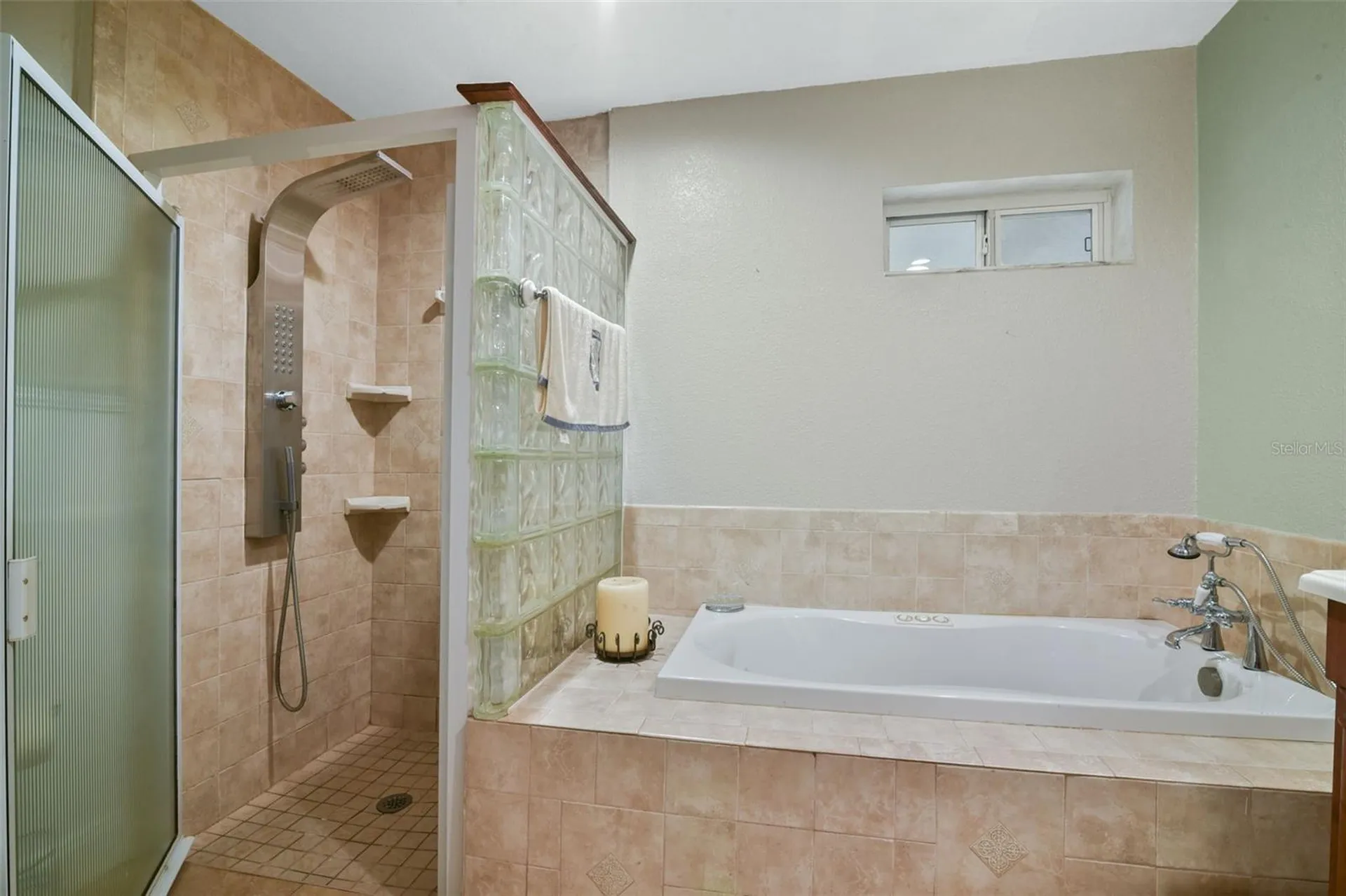 35126 William Lane Eustis FL 32736