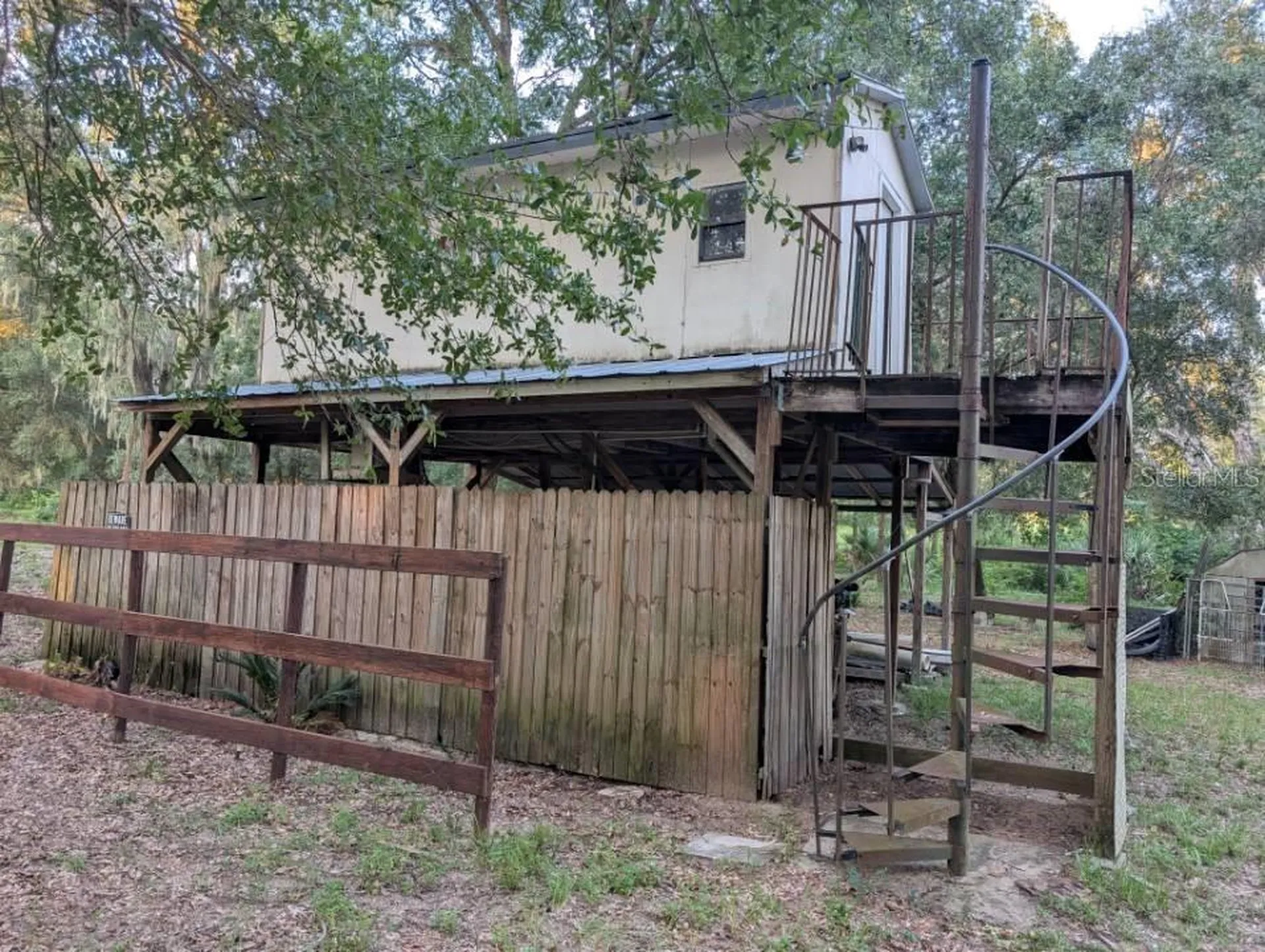 35126 William Lane Eustis FL 32736
