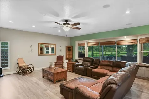 35126 William Lane Eustis FL 32736