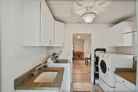 35126 William Lane Eustis FL 32736