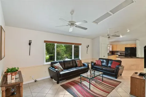 35126 William Lane Eustis FL 32736