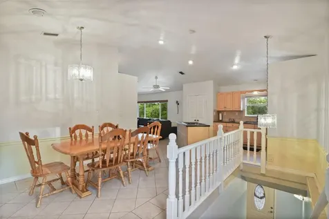 35126 William Lane Eustis FL 32736