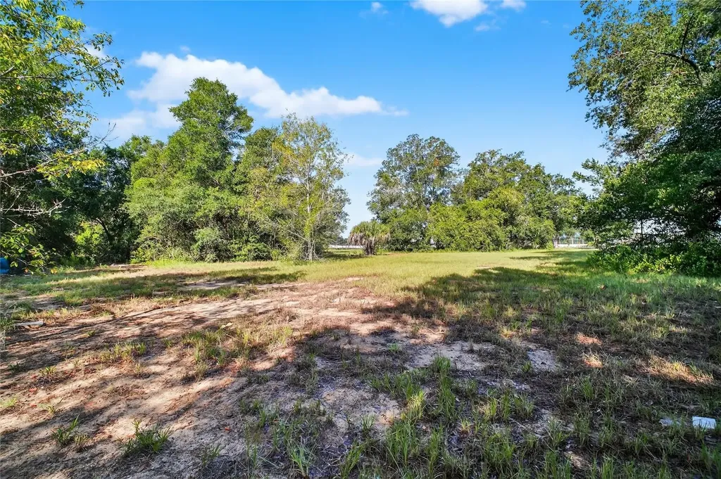 42012 State Road 19 Altoona FL 32702