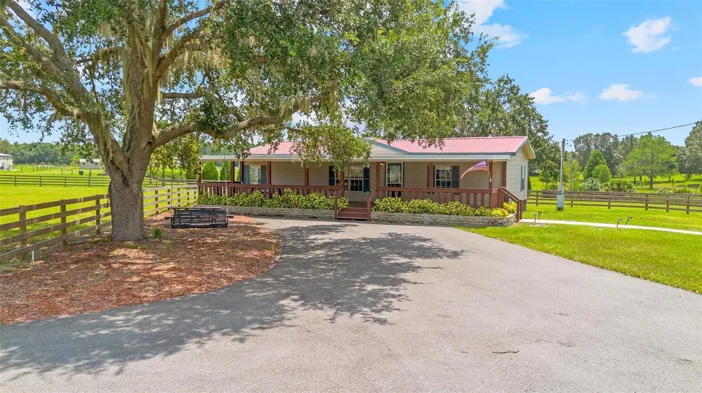 41534 Thomas Boat Landing Road Umatilla FL 32784