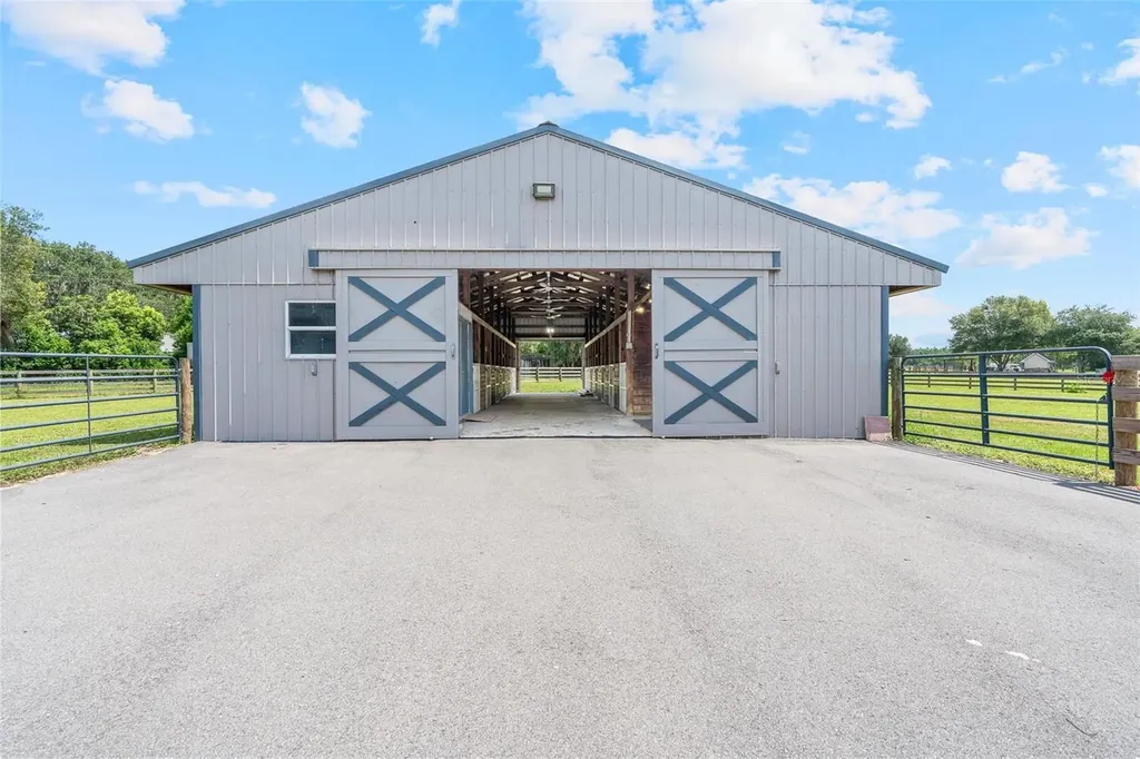 41534 Thomas Boat Landing Road Umatilla FL 32784