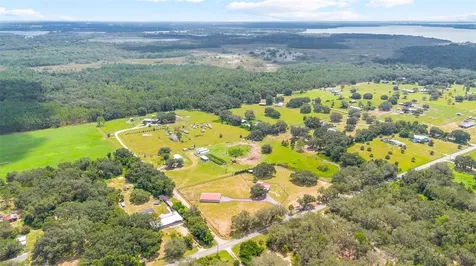 41534 Thomas Boat Landing Road Umatilla FL 32784
