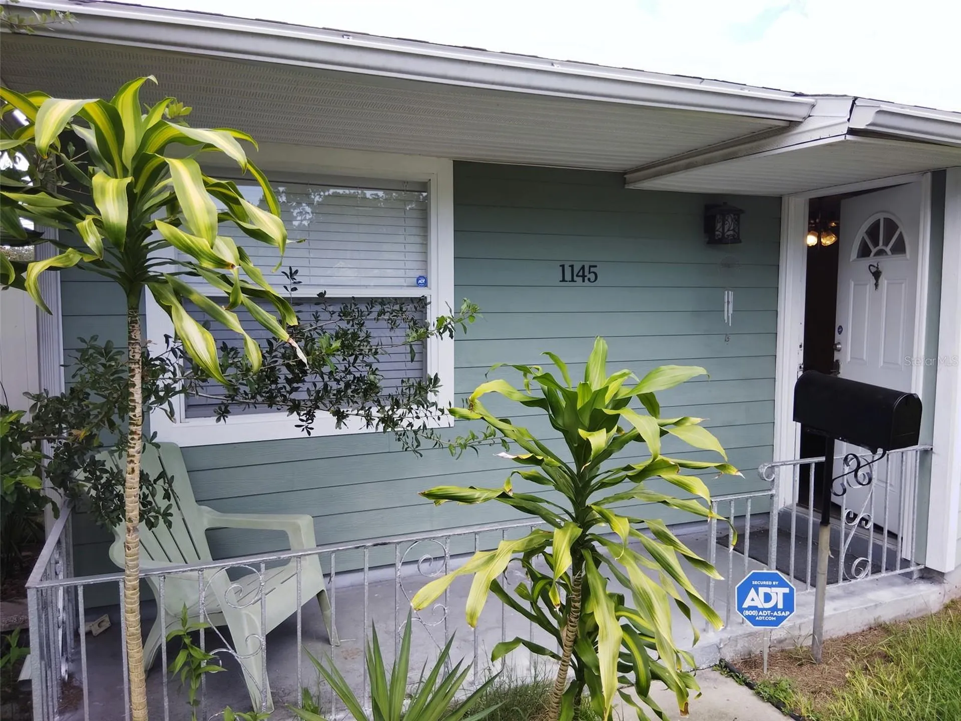 1145 54th Avenue N St Petersburg FL 33703