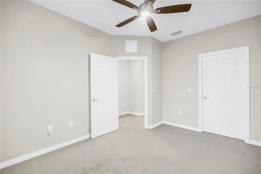 3740 82nd Avenue Circle E Sarasota FL 34243