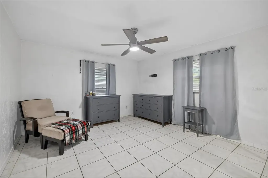 420 Lewis Boulevard SE St Petersburg FL 33705
