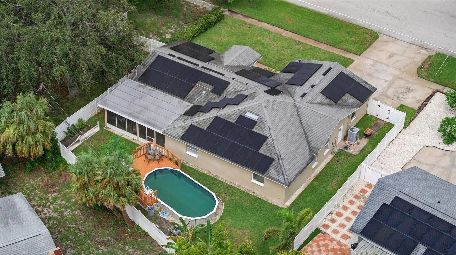 420 Lewis Boulevard SE St Petersburg FL 33705