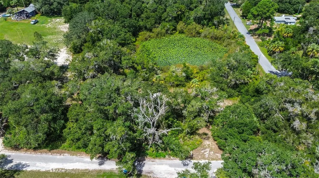 8601 W Bass Lake Road Crystal River FL 34428