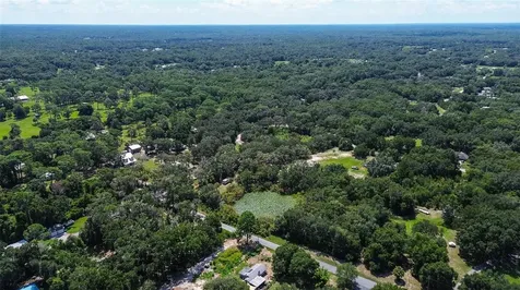 8601 W Bass Lake Road Crystal River FL 34428