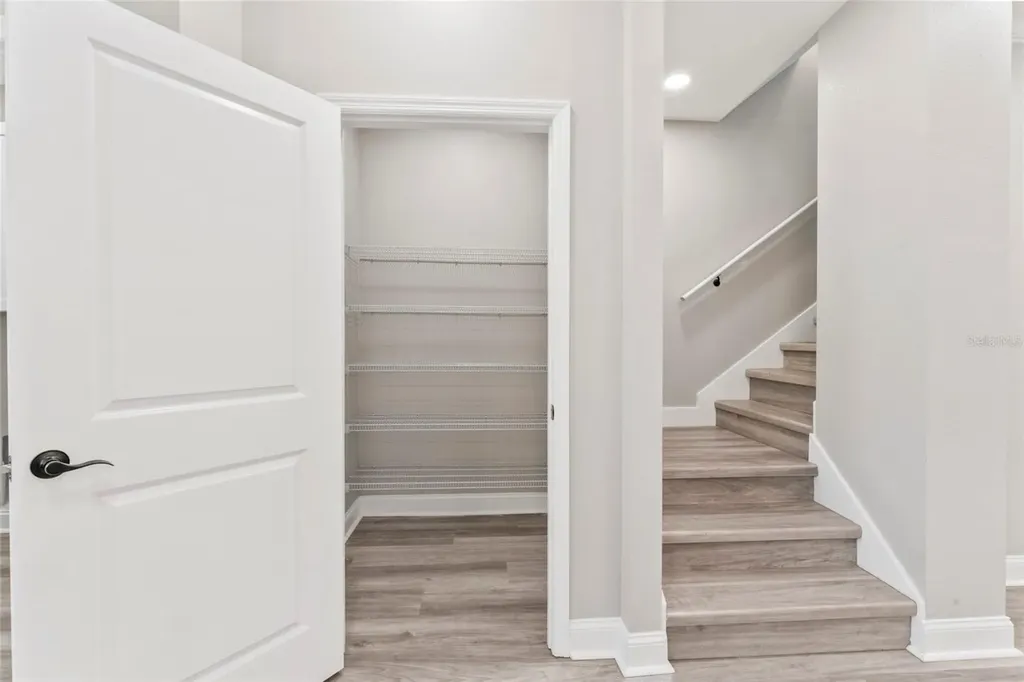 809 W Linebaugh Avenue Tampa FL 33612