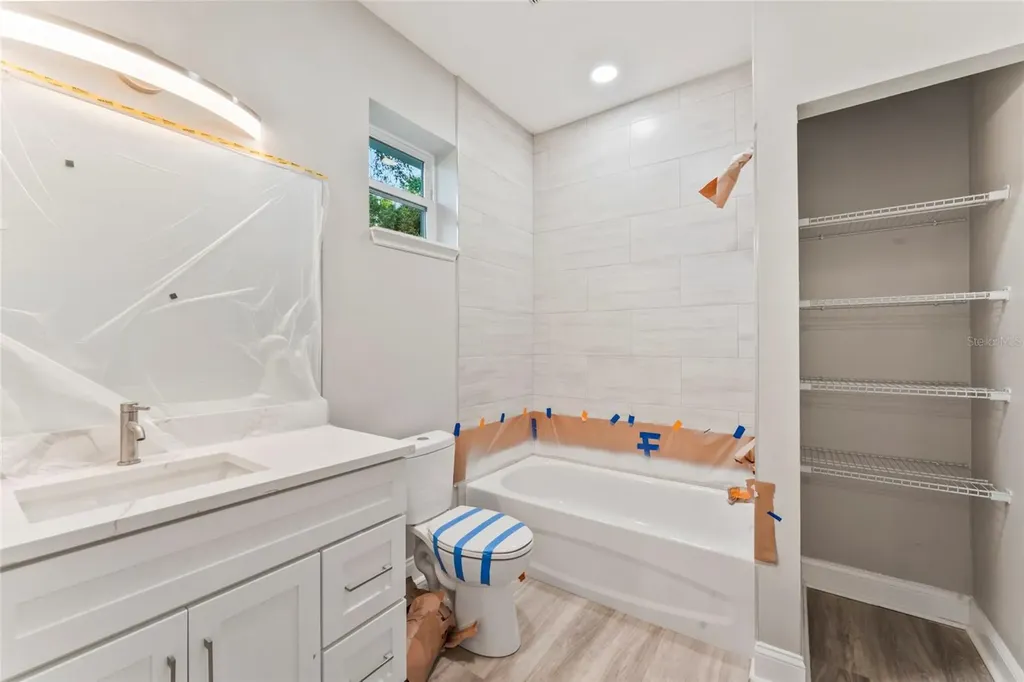 809 W Linebaugh Avenue Tampa FL 33612