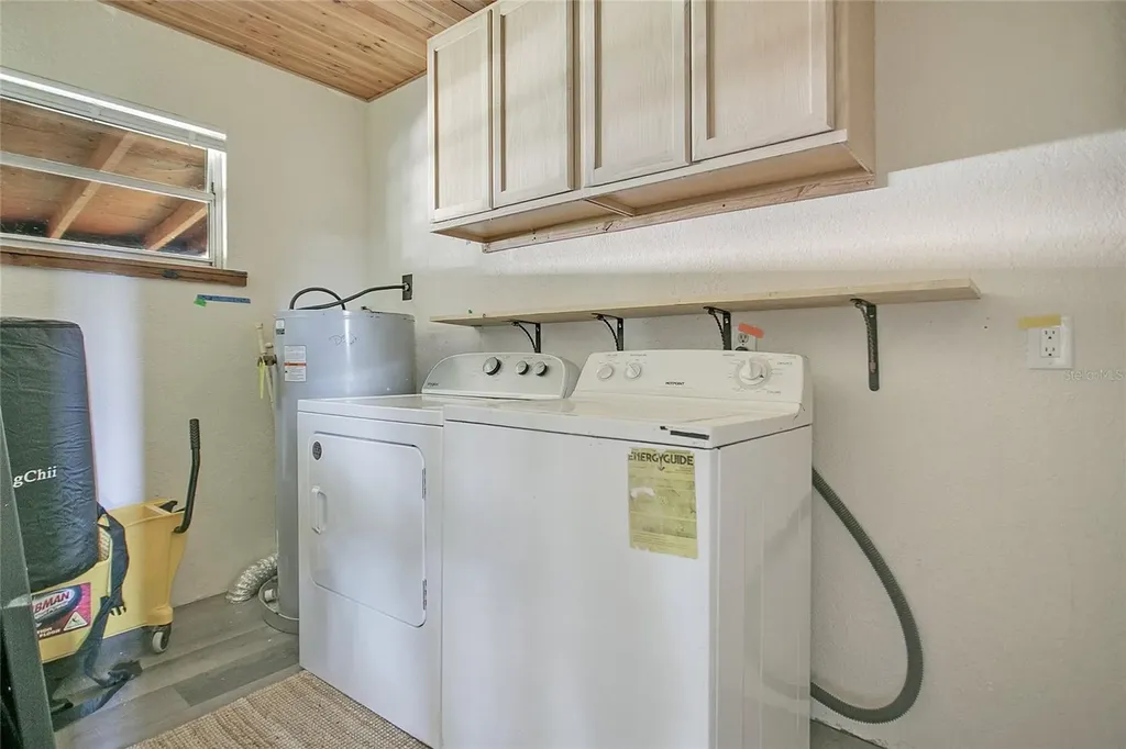 35 S Lake Fox Road Winter Haven FL 33884