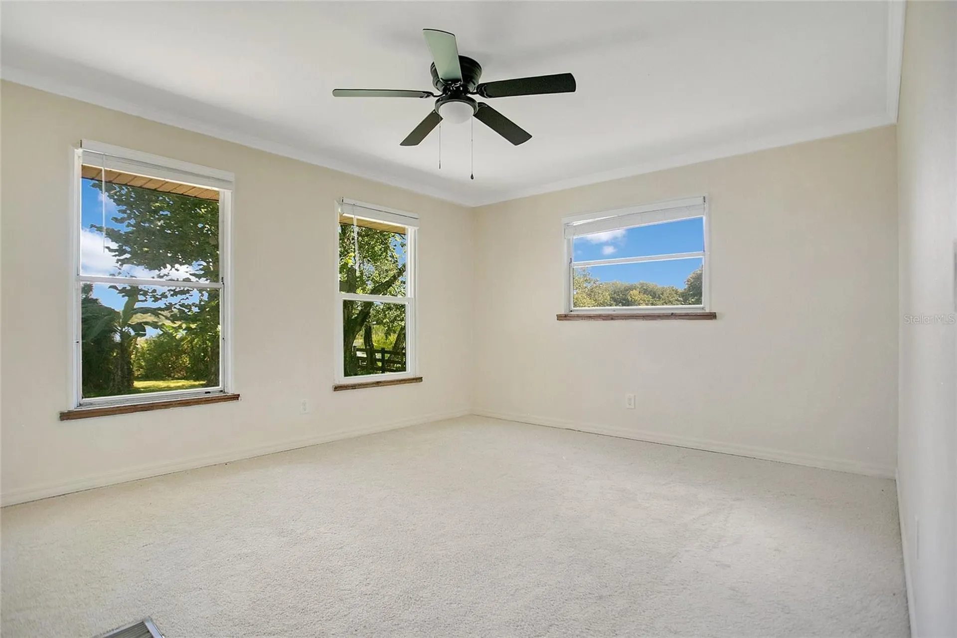 35 S Lake Fox Road Winter Haven FL 33884