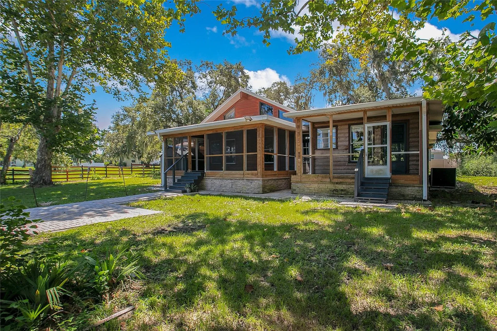 35 S Lake Fox Road Winter Haven FL 33884
