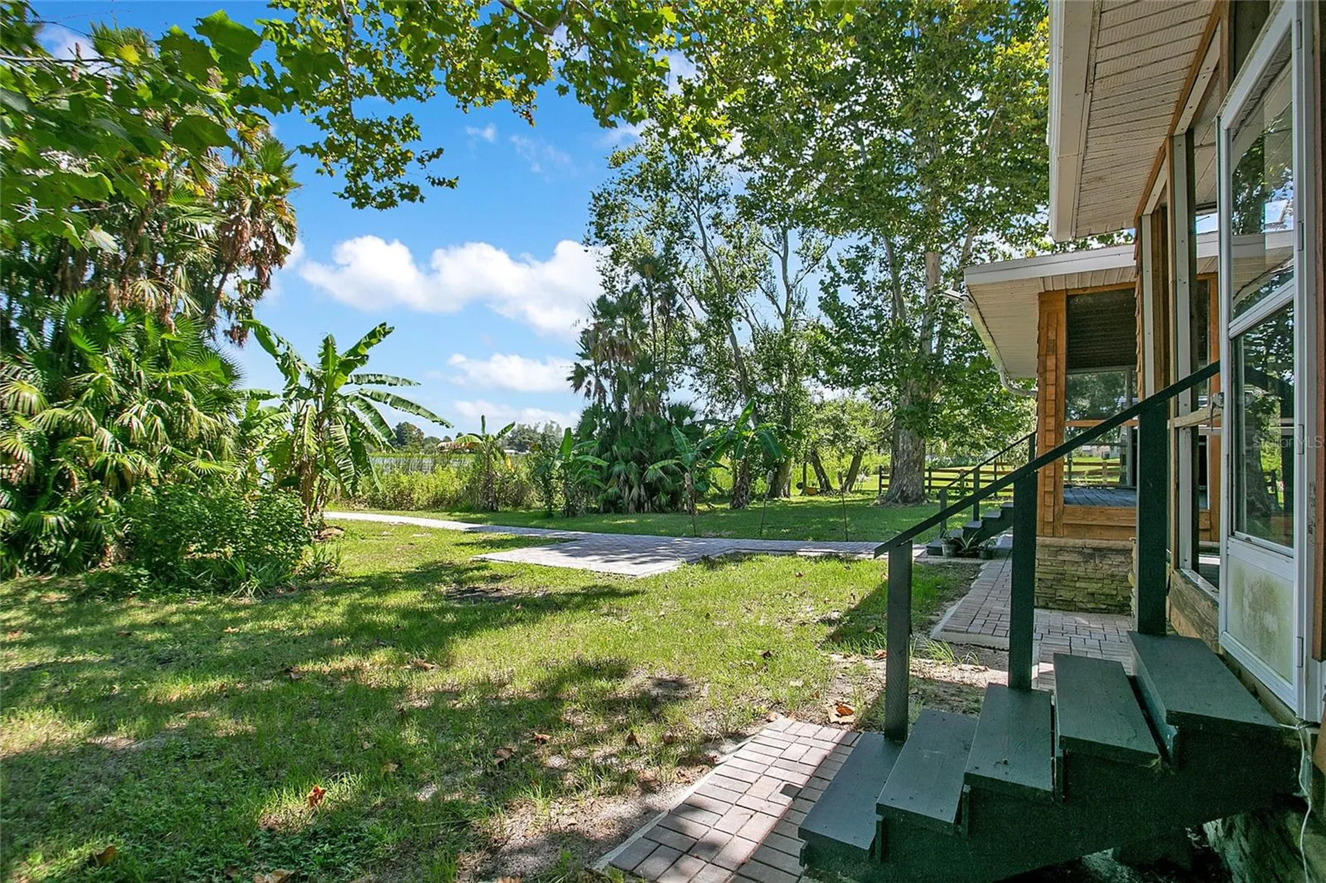 35 S Lake Fox Road Winter Haven FL 33884