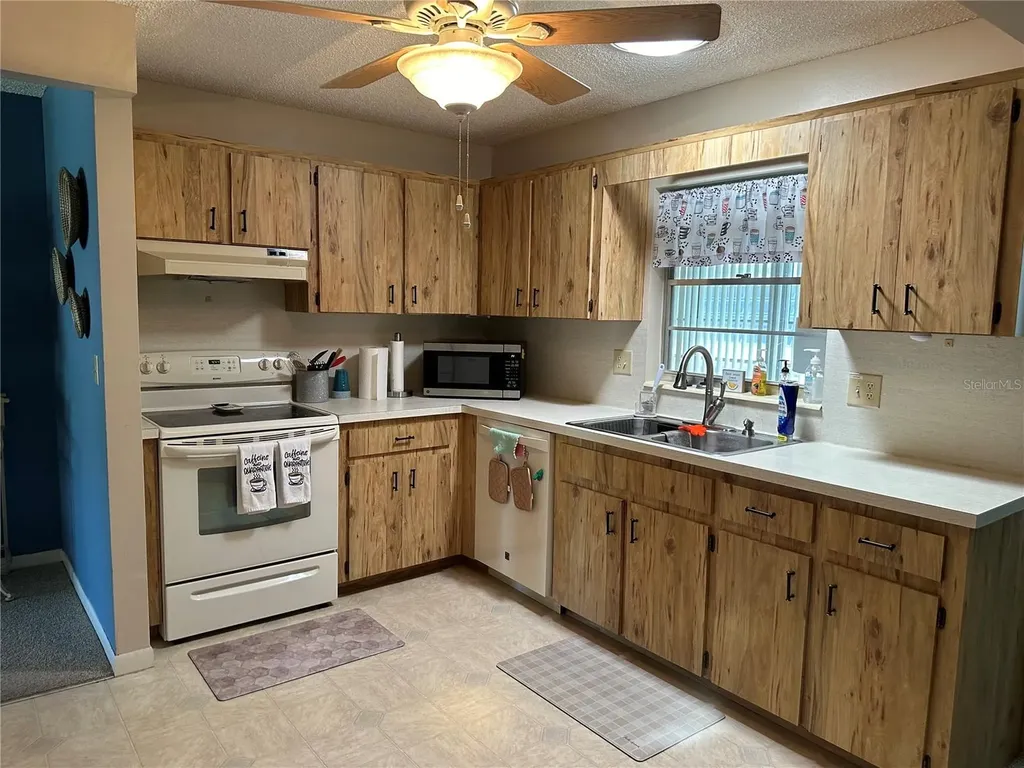 8680 SW 94th Lane Ocala FL 34481