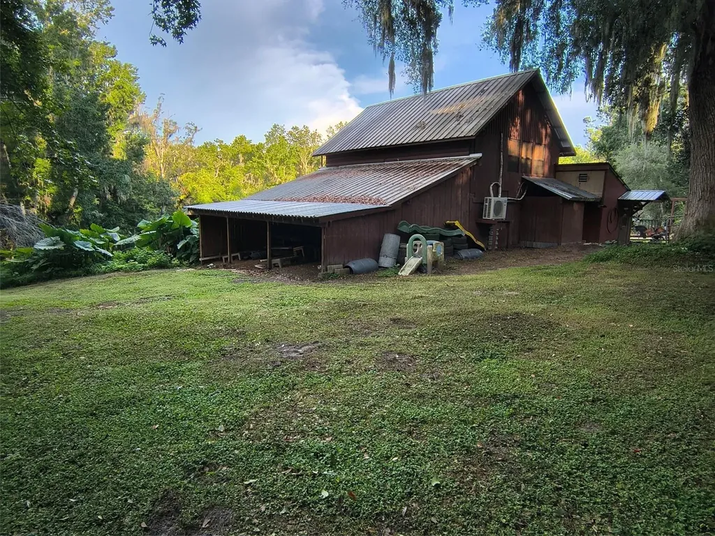 24050 Winding Creek Drive Brooksville FL 34601