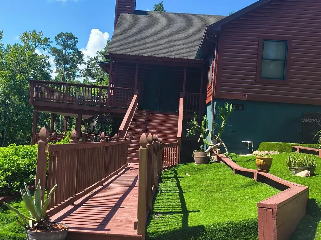 24050 Winding Creek Drive Brooksville FL 34601