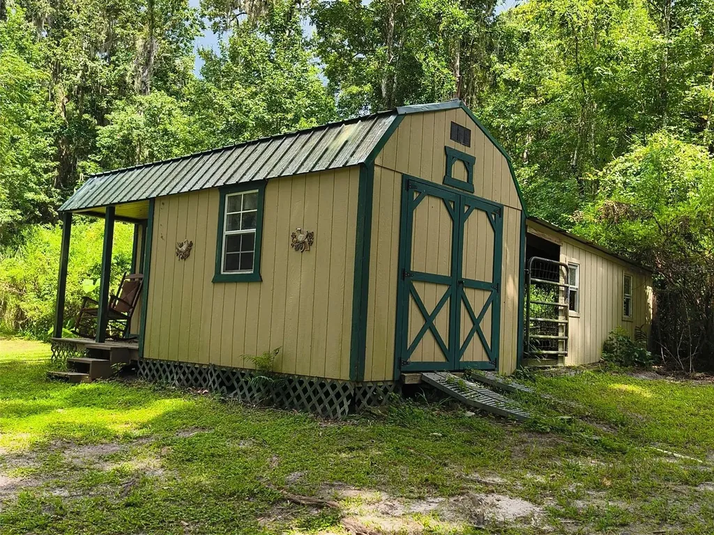 24050 Winding Creek Drive Brooksville FL 34601