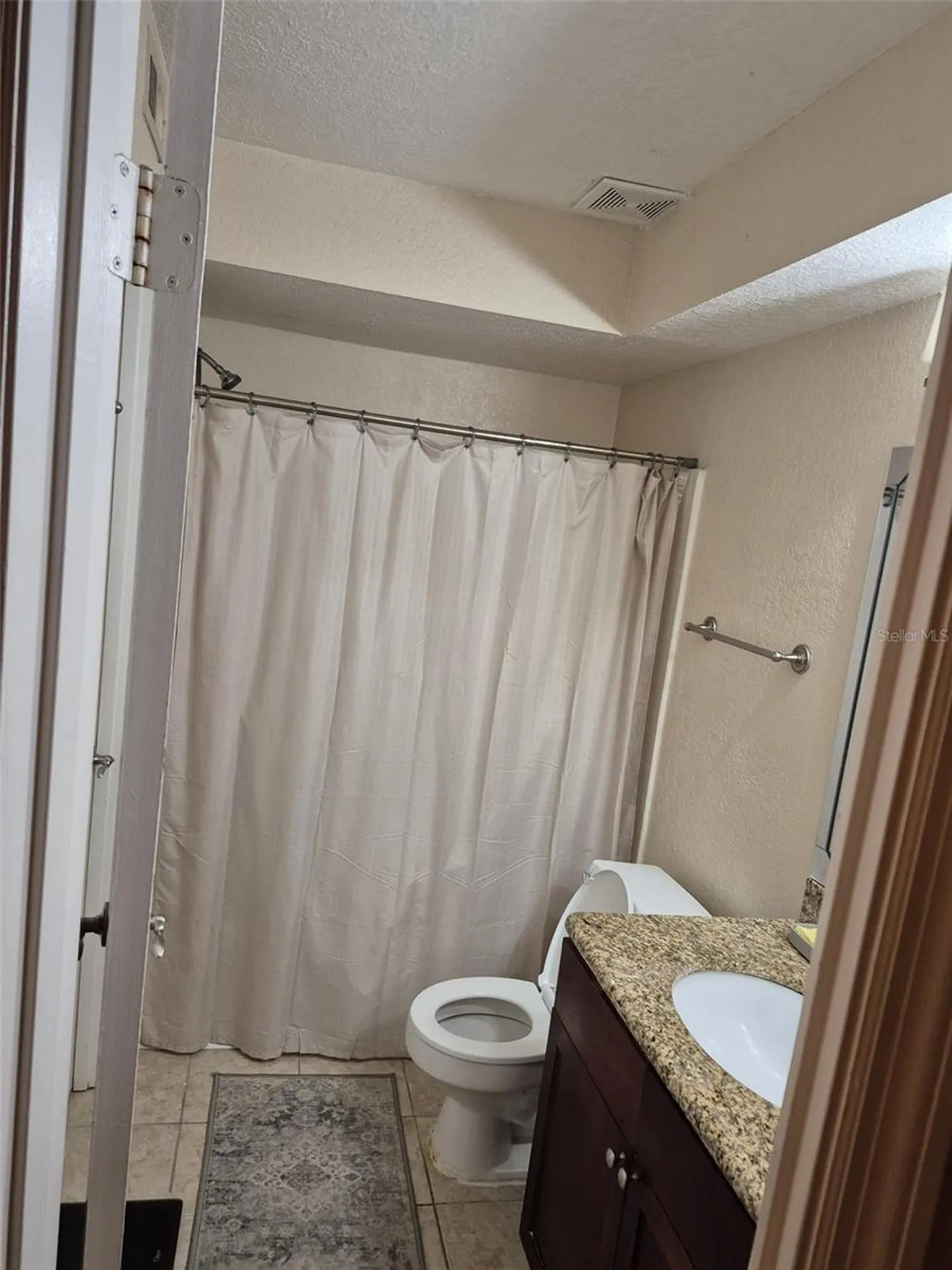 5124 Conroy Road Orlando FL 32811