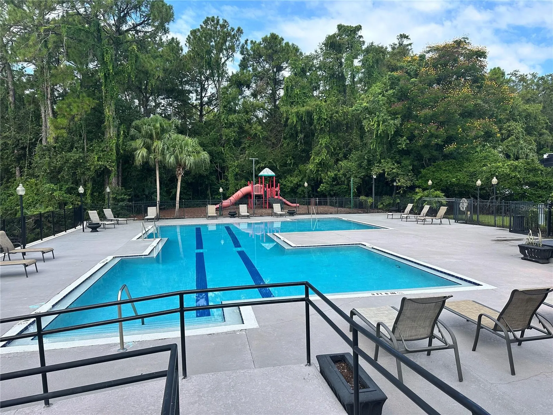 5124 Conroy Road Orlando FL 32811