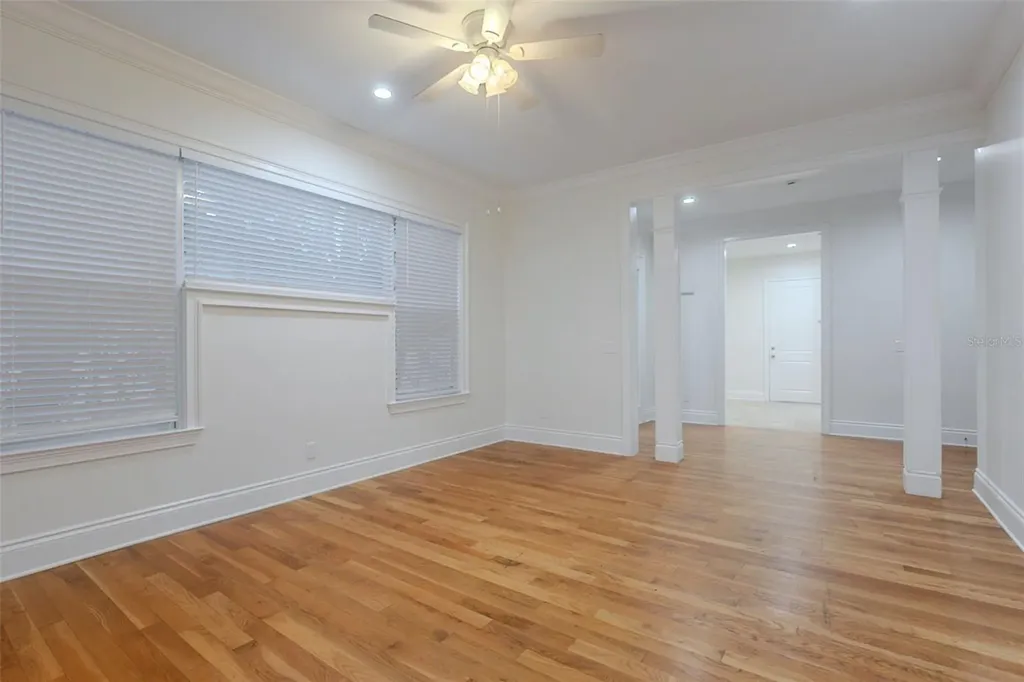 1513 S Bay Villa Place Tampa FL 33629