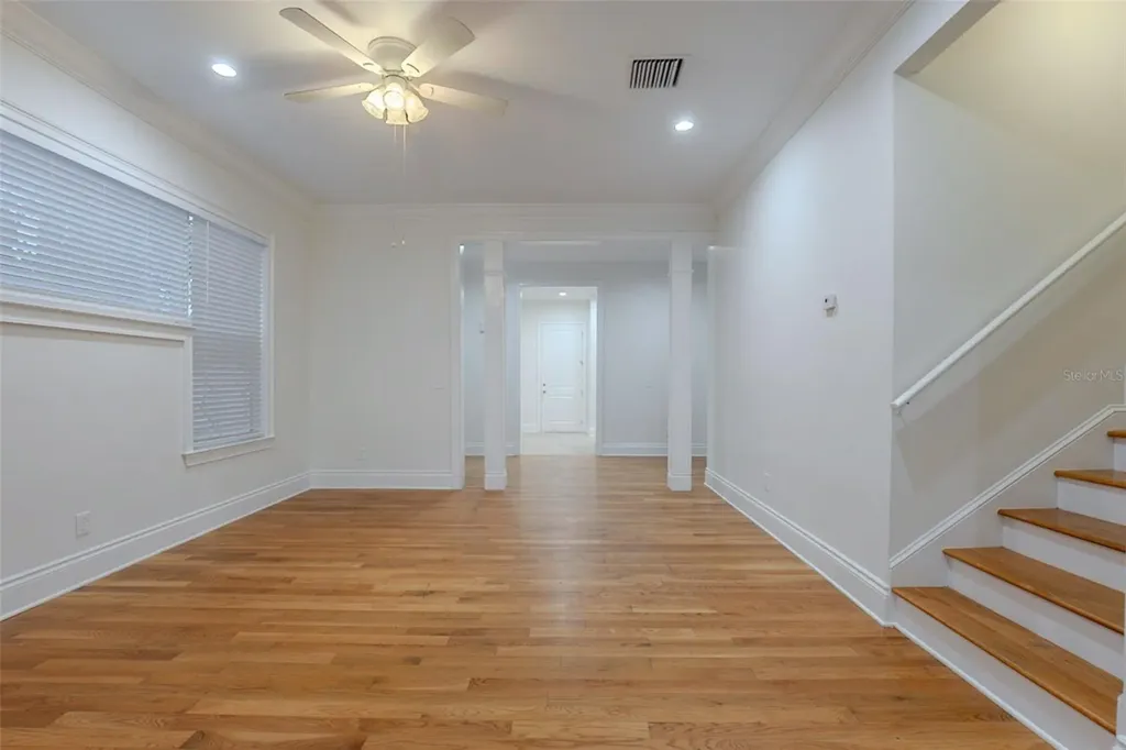 1513 S Bay Villa Place Tampa FL 33629