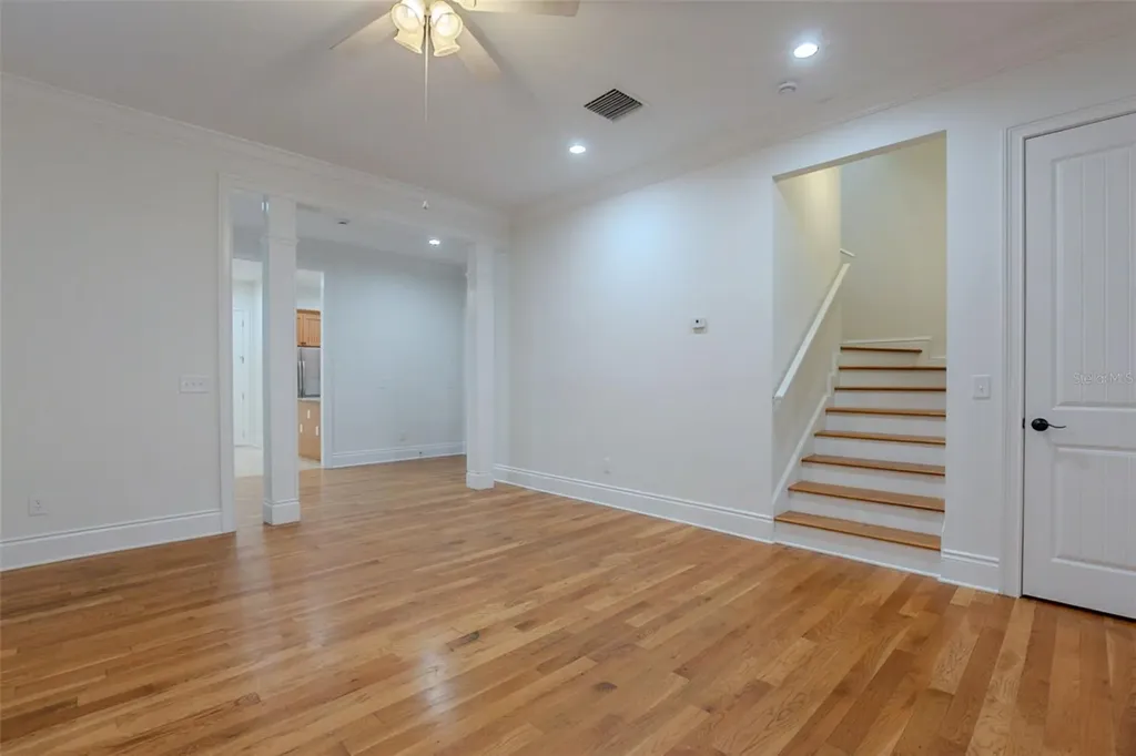 1513 S Bay Villa Place Tampa FL 33629