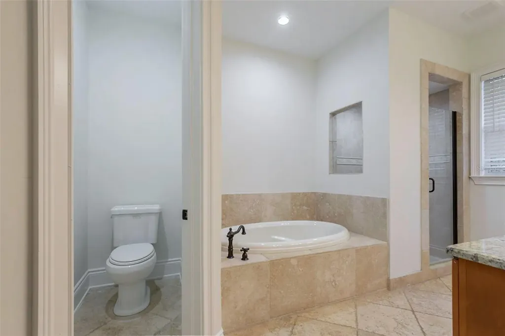 1513 S Bay Villa Place Tampa FL 33629