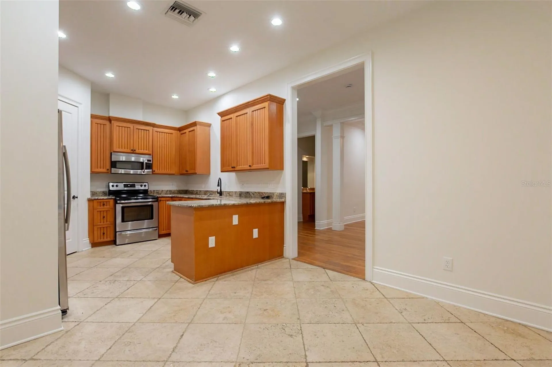 1513 S Bay Villa Place Tampa FL 33629