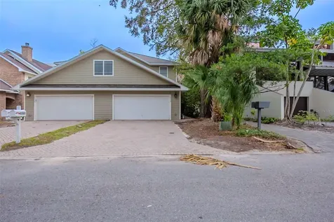 1513 S Bay Villa Place Tampa FL 33629